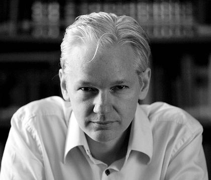 Интерпол разыскивает основателя Wikileaks Джулиана Ассанджа